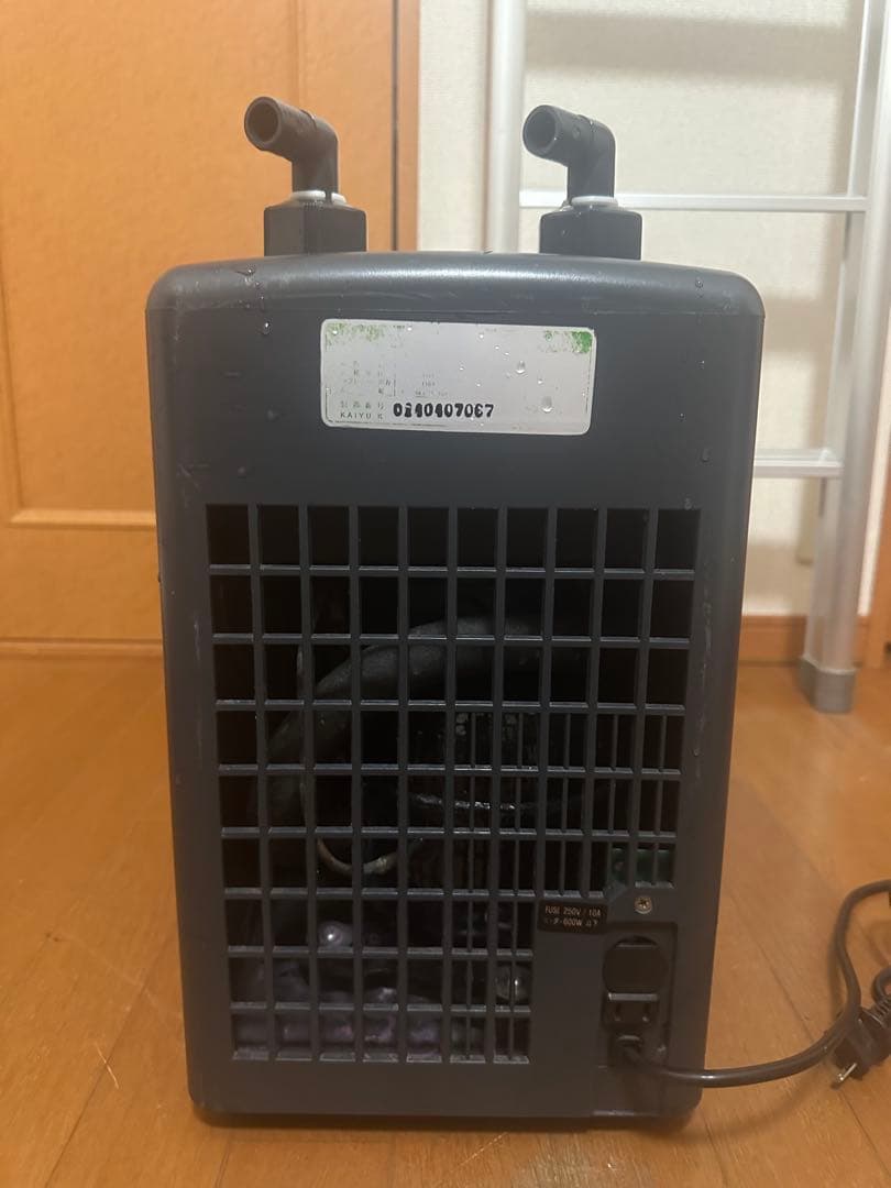 SRIXON　大型水槽用　ゼンスイ クーラー700e