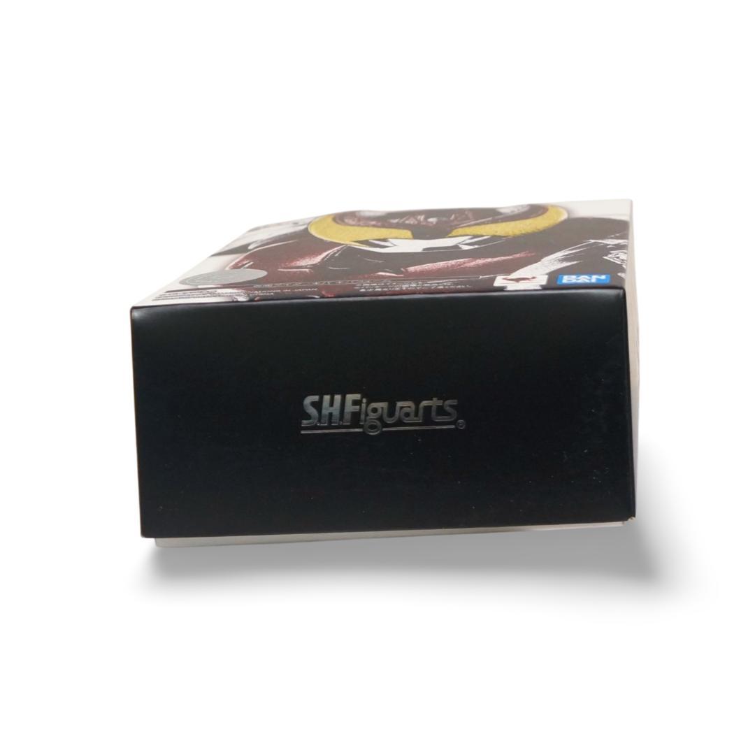 ザ*キ様 S.H.Figuarts（真骨彫製法） 仮面ライダーキバ キバフォーム