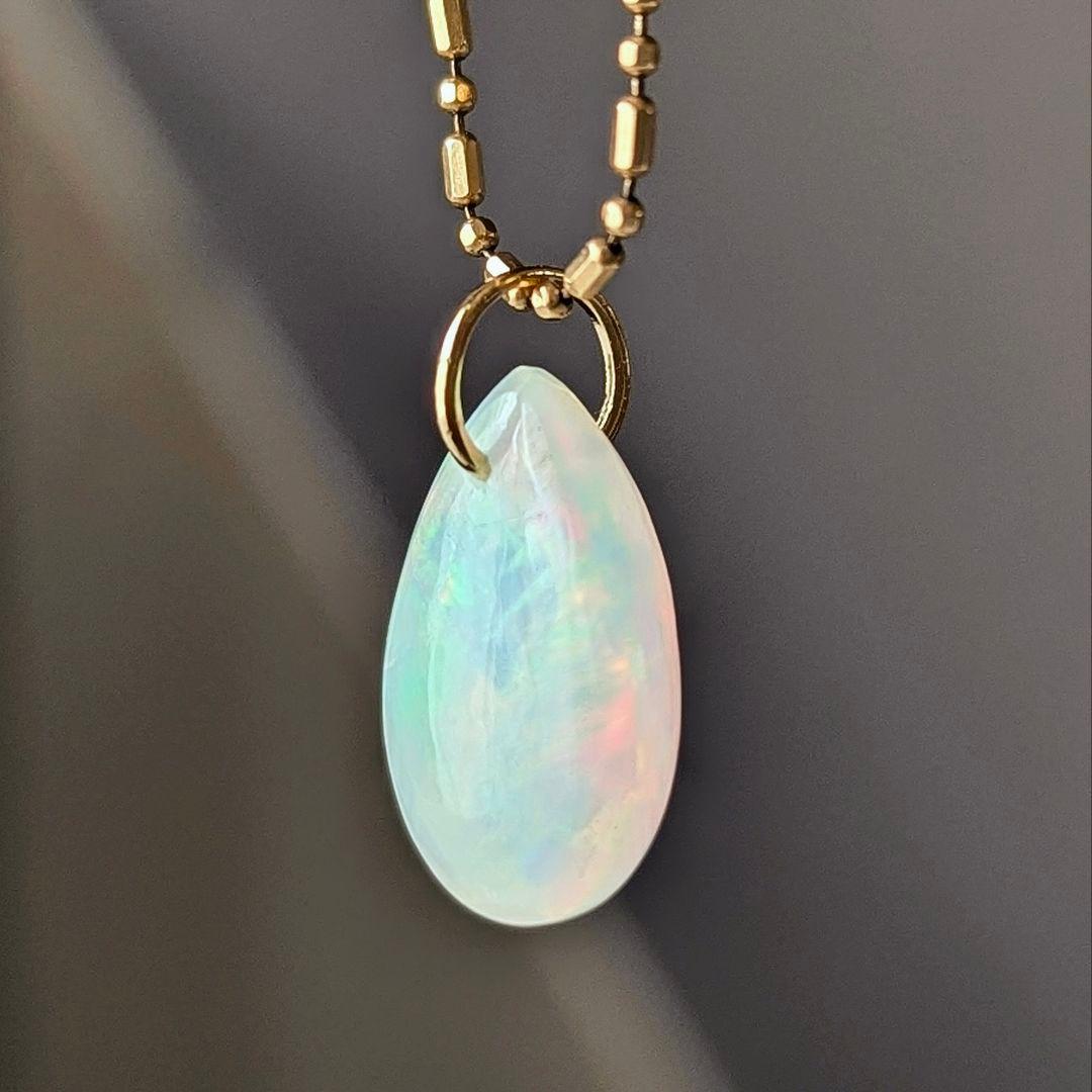 ♢ruela♪♢K18 ホワイトオパール3.15ct ペンダントトップ