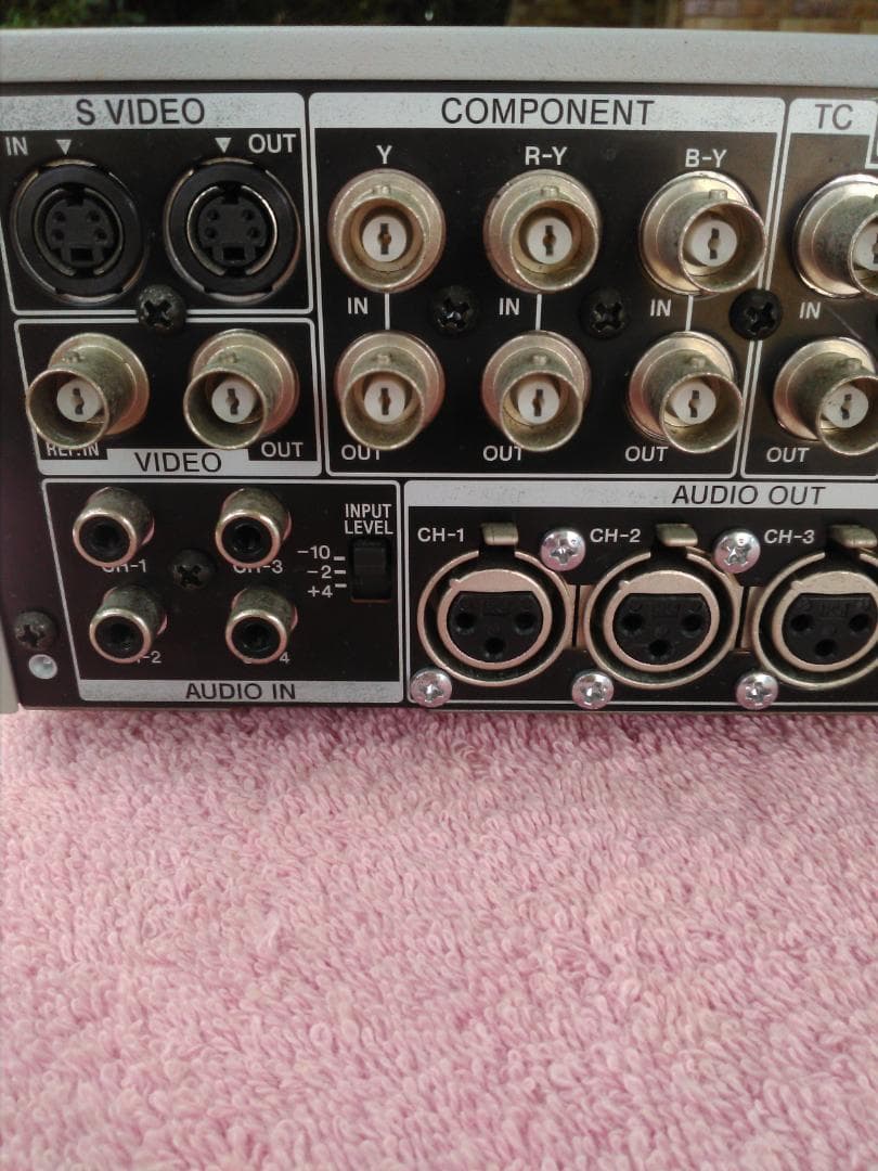 ソニーDVCAM　DSR-45中古動作品難ありの出品です❣