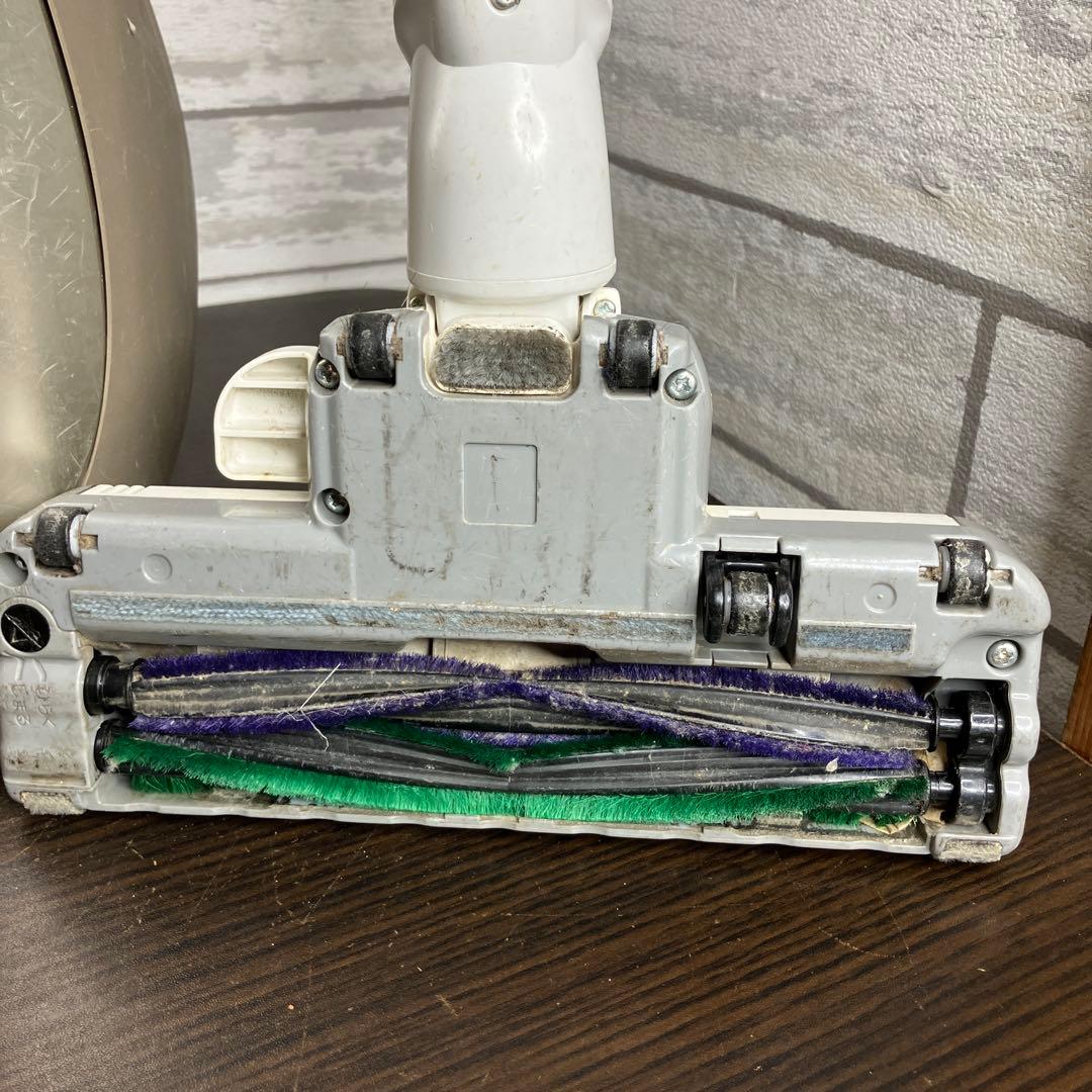 Panasonic 紙パック掃除機 MC-PA200WX