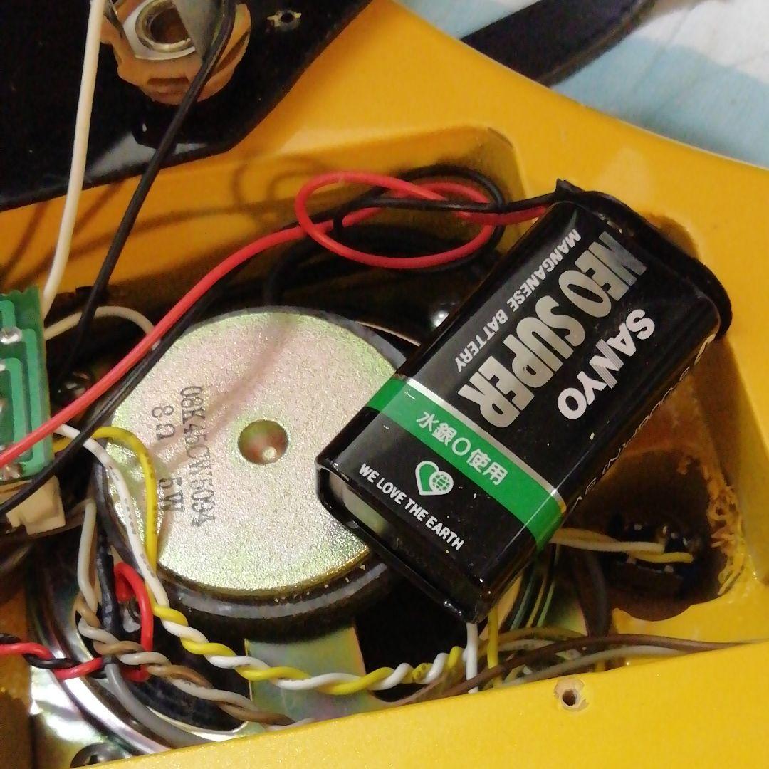 ミニギター　伊藤賢一　フェルナンデス