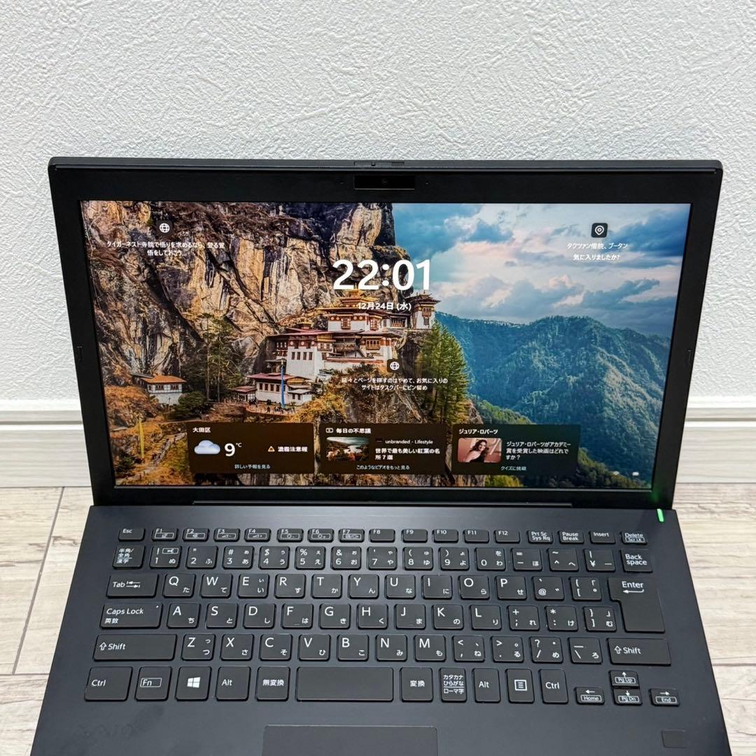 VAIO Pro PG 第8世代core i5 8GB SSD オフィス付き