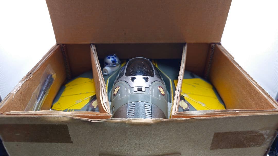 ハズブロ　STARWARS　ジェダイスターファイター　アナキン&オビ=ワンセット