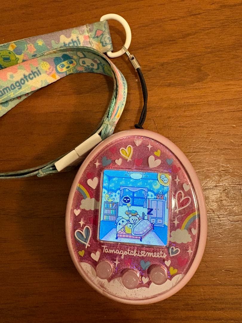 Tamagotchi meets ピンク ハートデザイン