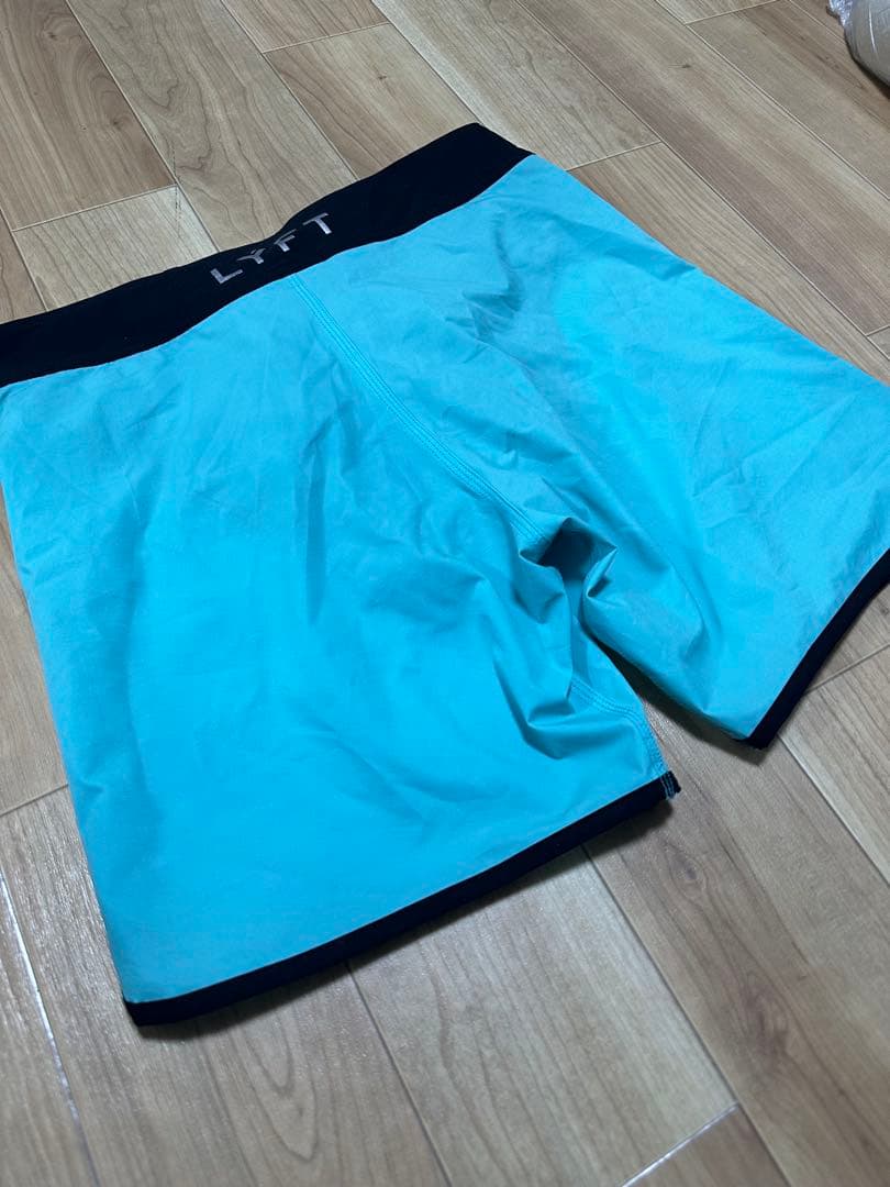 早い者勝【LYFT リフト】サーフパンツ/ステージショーツ/サイズS