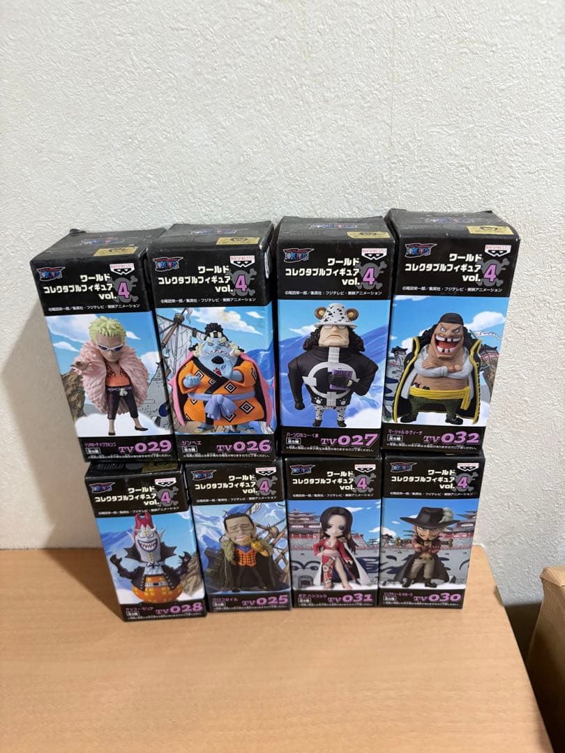 ワンピース ワールドコレクタブルフィギュア vol.4 全8種 王下七武海