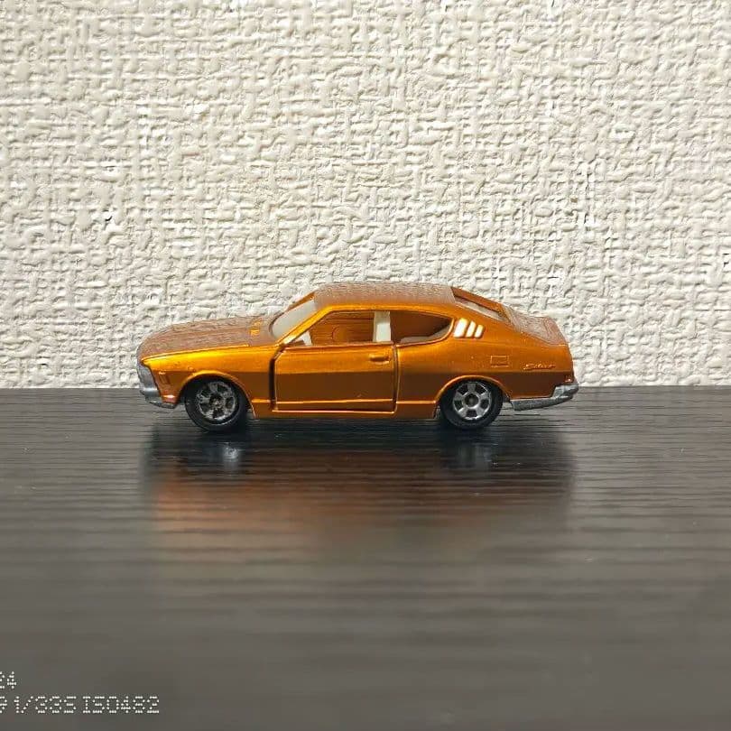 TOMICA　トミカ　ギャラン　GTO　香港製　裏板　銀塗装