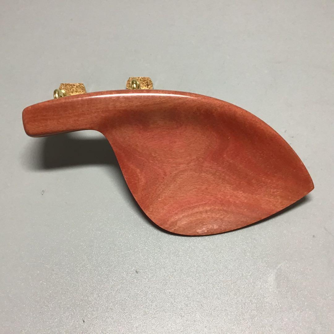 バイオリン顎当てピンクアイボリー　クローソン