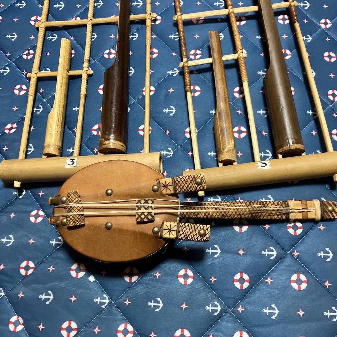 南アフリカ楽器アンクル、コア