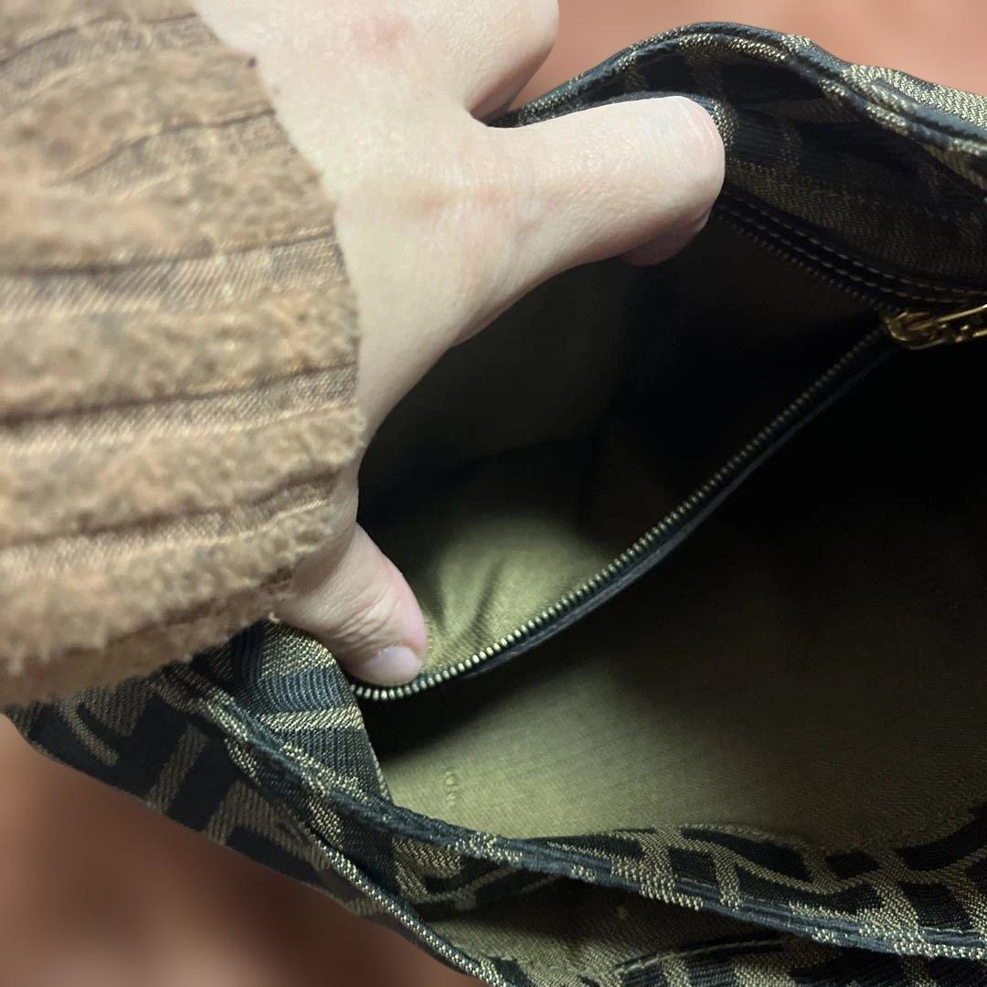 Fendi FFロゴプリント ショルダーバッグ