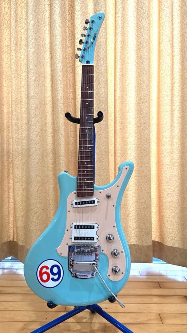 新春値下げYAMAHA SGV300 ミントブルー エレキギター