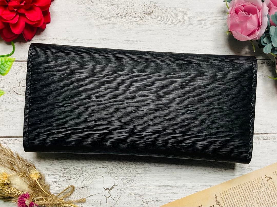 ❤️【新色♪】【綺麗な水シボ♪】高級感×シンプルデザイン大人お洒落な総本革長財布黒