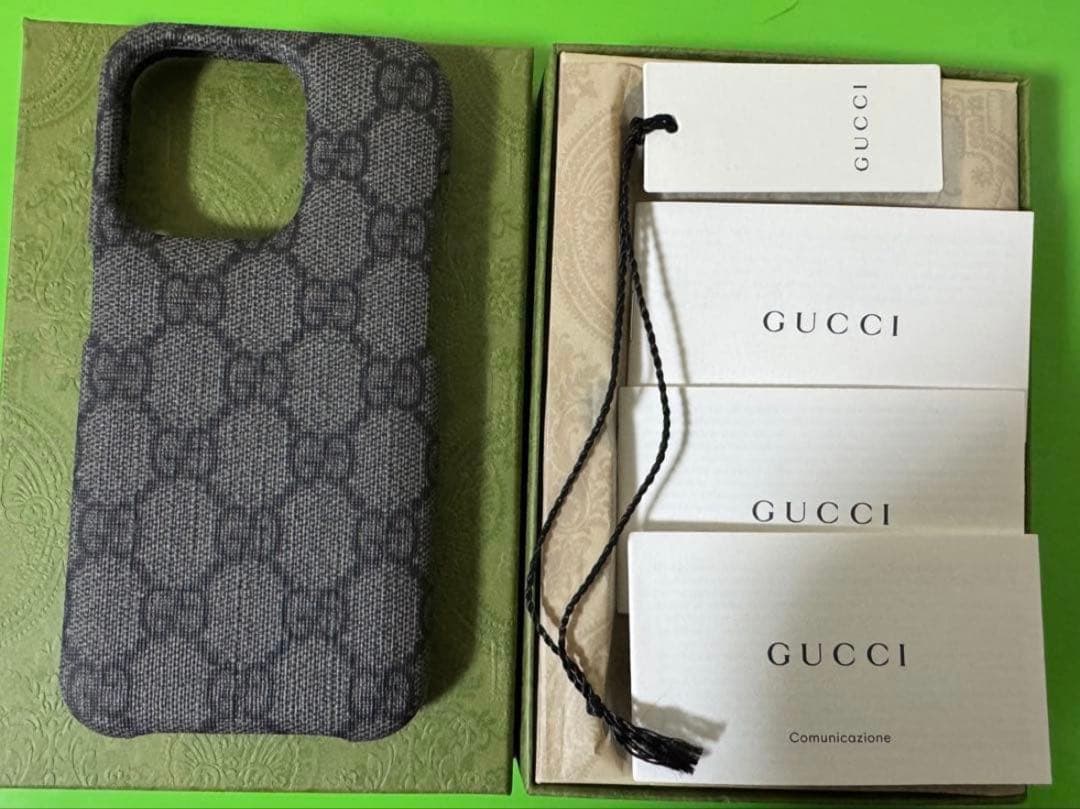 国内直営店購入 GUCCI iPhone15 PRO スマホケース