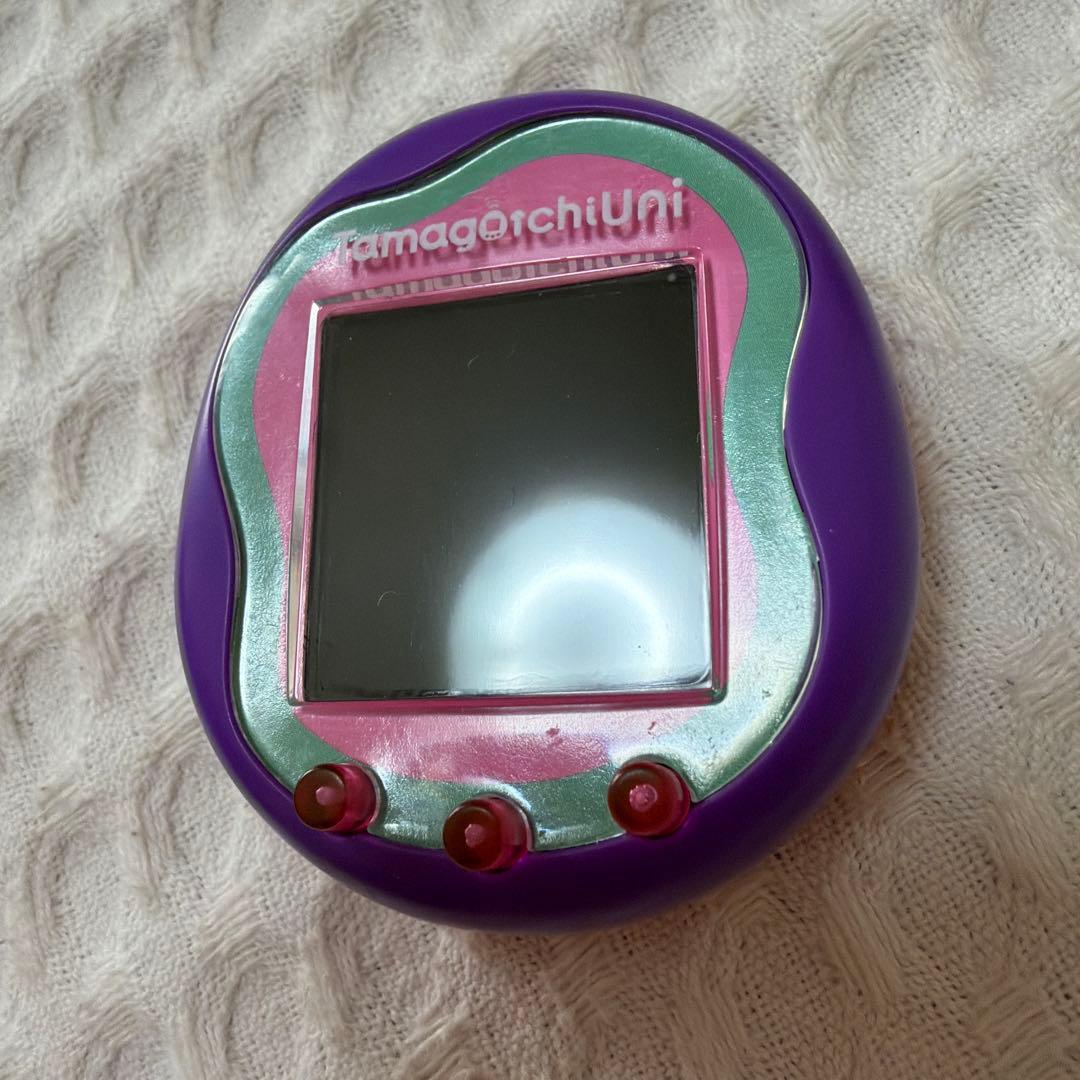 Tamagotchi Uni パープル バンド ストラップ付き