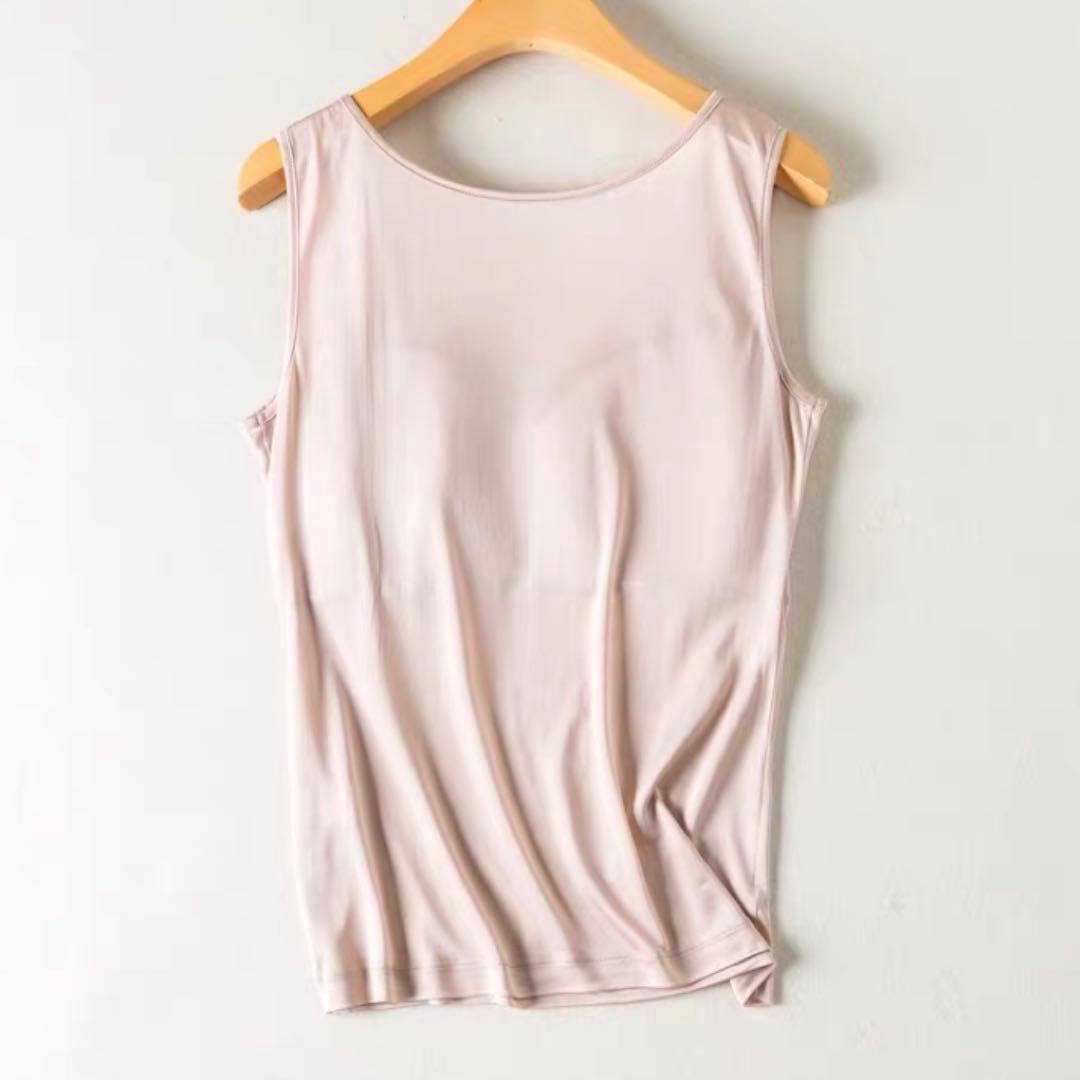 絹シルク100% パット付き　タンクトップ　パジャマ　下着　肌着　XXL黒　1枚