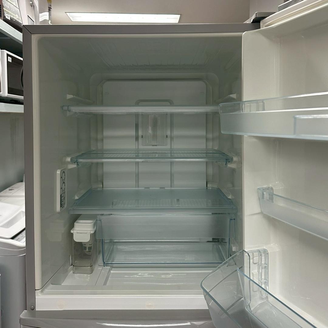 iΦ TOSHIBA 冷凍冷蔵庫 置けちゃうスリム GR-E34N 340L ②