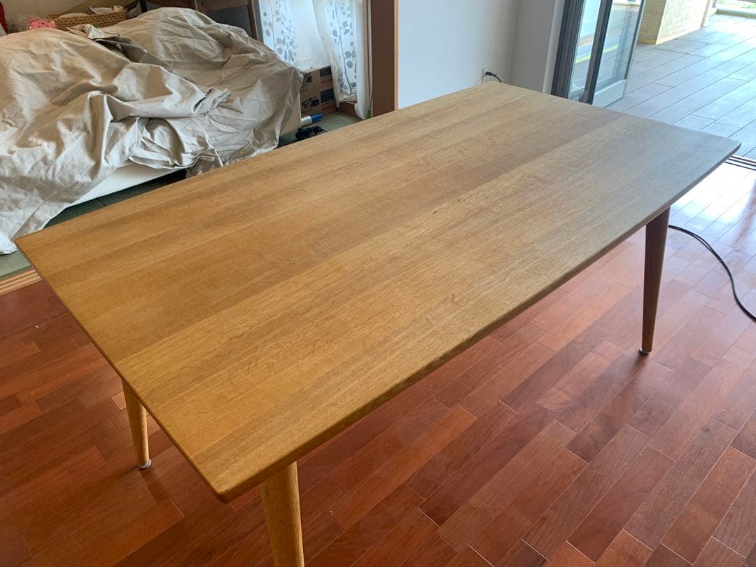 飛騨高山　柏木工　ナラ無垢材オイル仕上げダイニングテーブル