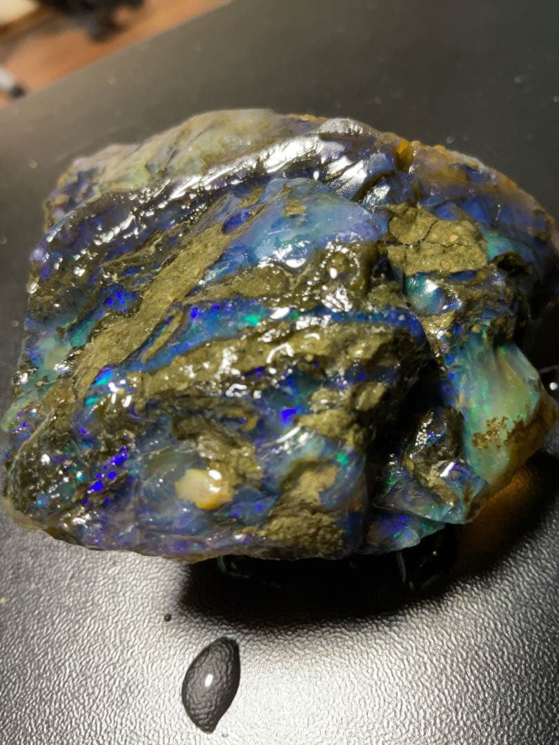 特大 【800CT】 エチオピア カーボン　オパール 原石 青　鉱物標本