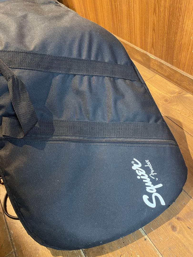 Squier by Fender ストラトキャスター　LST-MINI ピンク