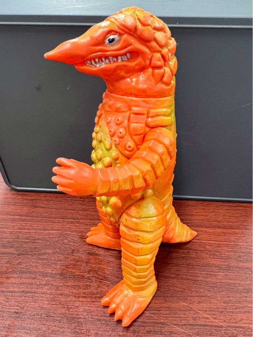 ブルマァクザラガス　ソフビマルサンポピーベアモデルマーミットM１号怪獣郷