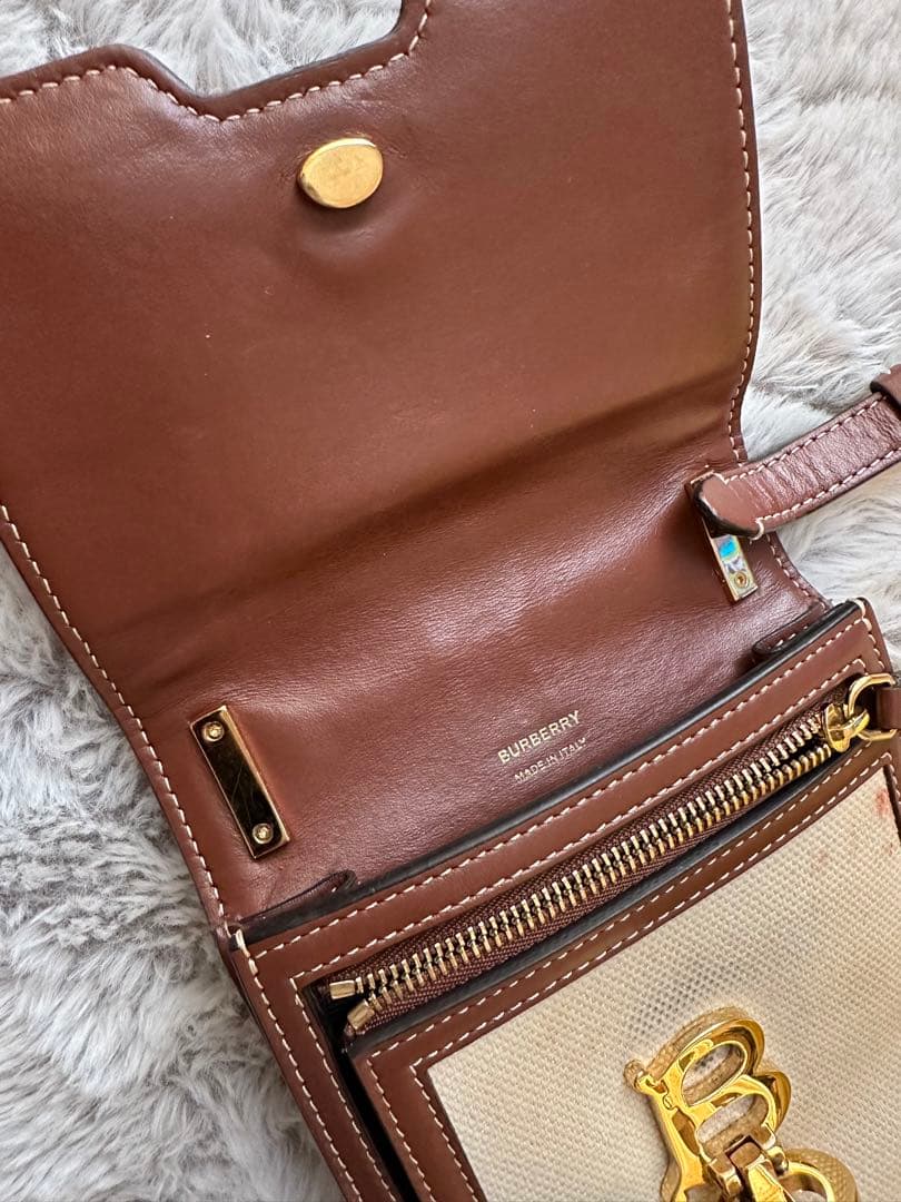 メ*読様 BURBERRY バーバリー TB ショルダーバッグ