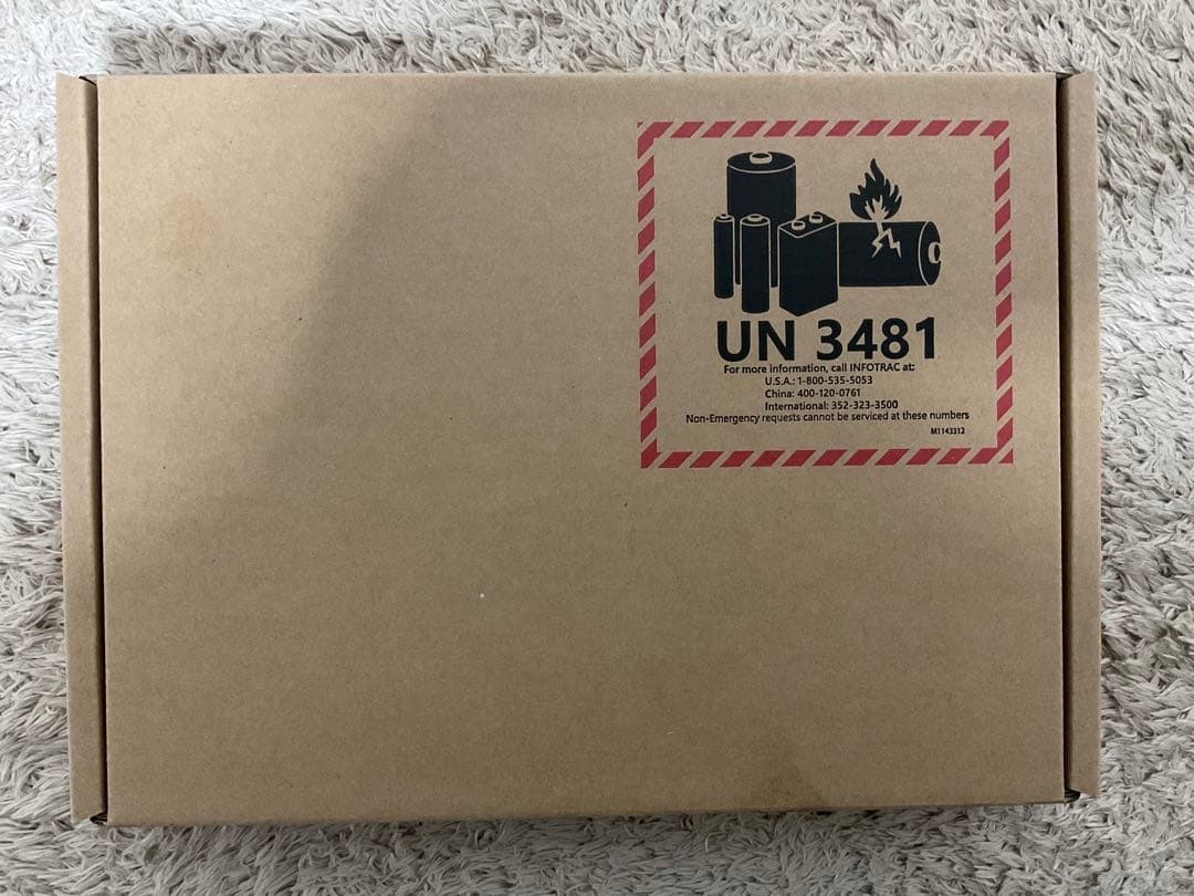 Windowsタブレット本体 Microsoft Surface Go 4 Platinum8GB 256GB