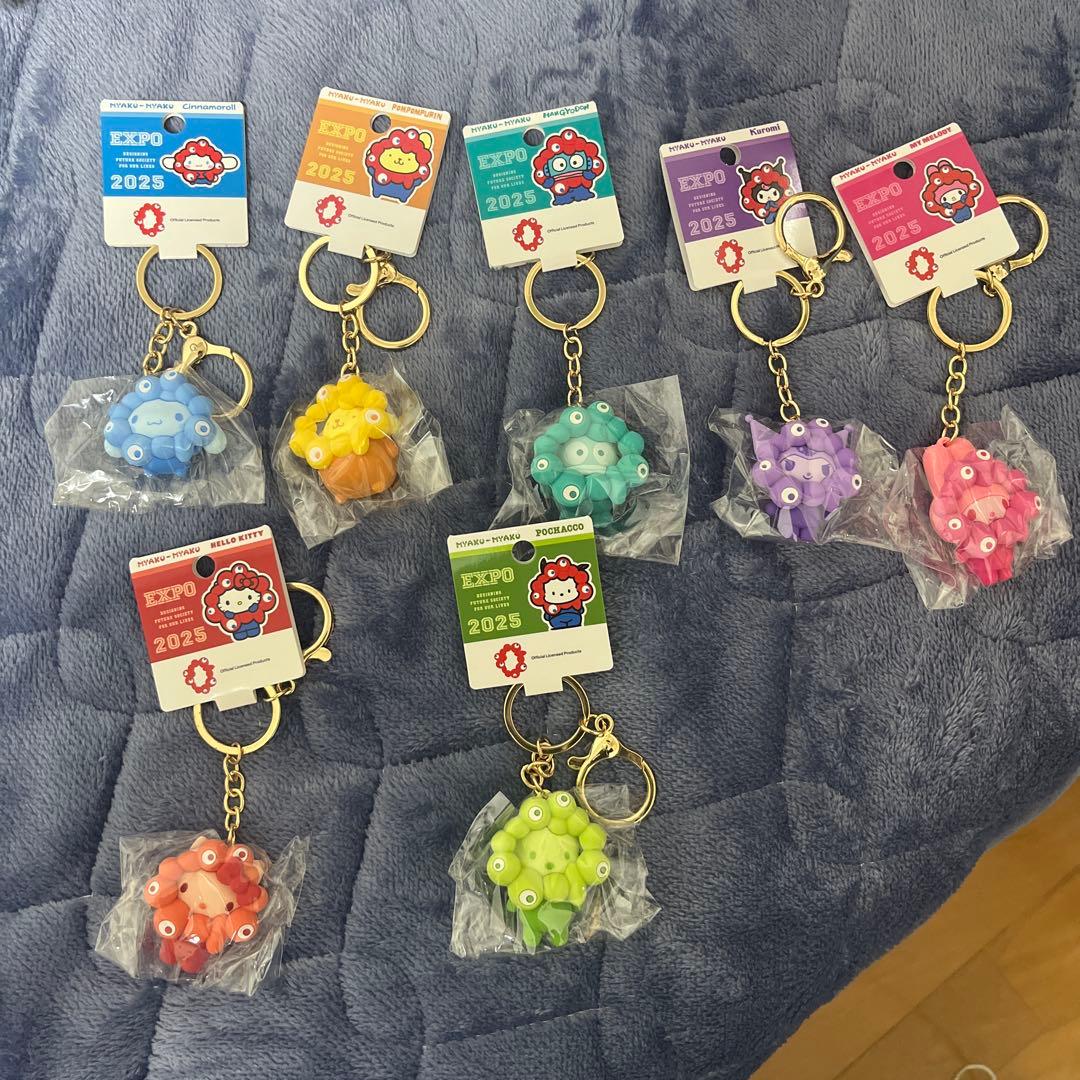 サンリオ　推しカラー　ミャクミャク　コンプリート　万博