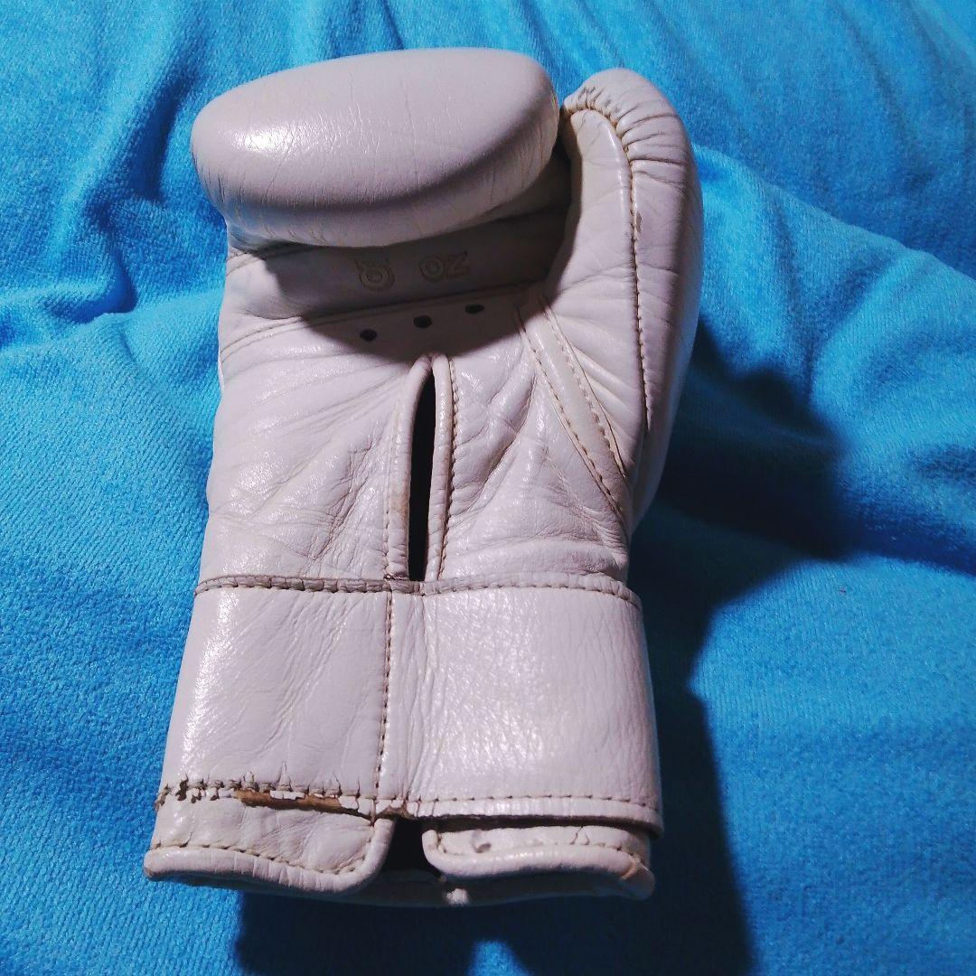 Winning ボクシンググローブ ホワイト 8oz