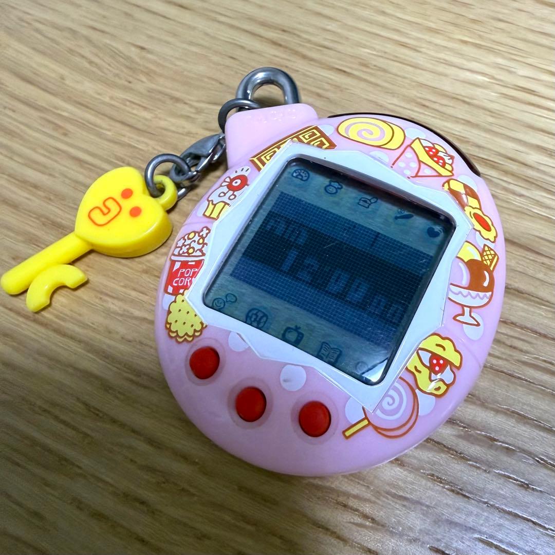 【動作確認済】いぇー！ふぁみりーイロイロ！たまごっちプラス　ふぁみたまおやつ