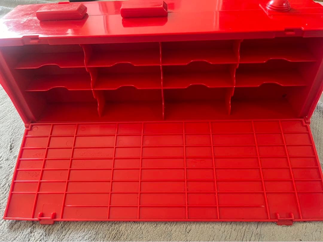 マック　カーズ　トミカ　大きなマックトレーラー 24台収納 13年位前の物　中古