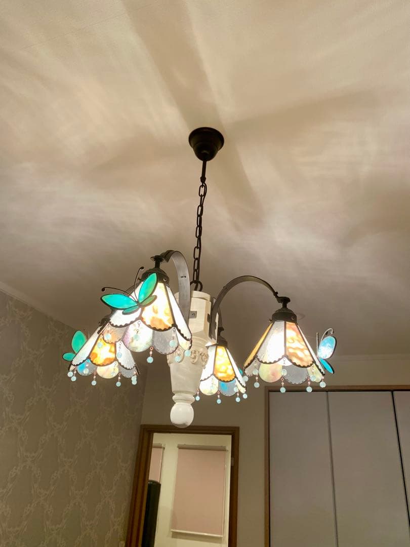 ウィッチーズキッチン4灯シャンデリア