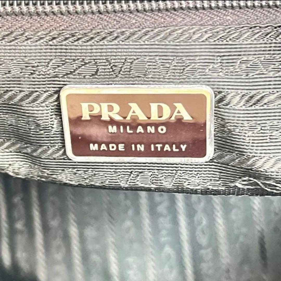 PRADA ベージュ ハンドバッグ