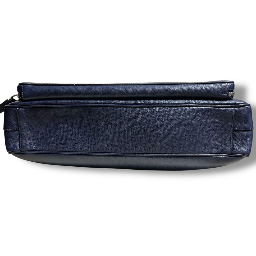 プラダ 現行 ネイビー レザー ビジネスバッグ サフィアーノ