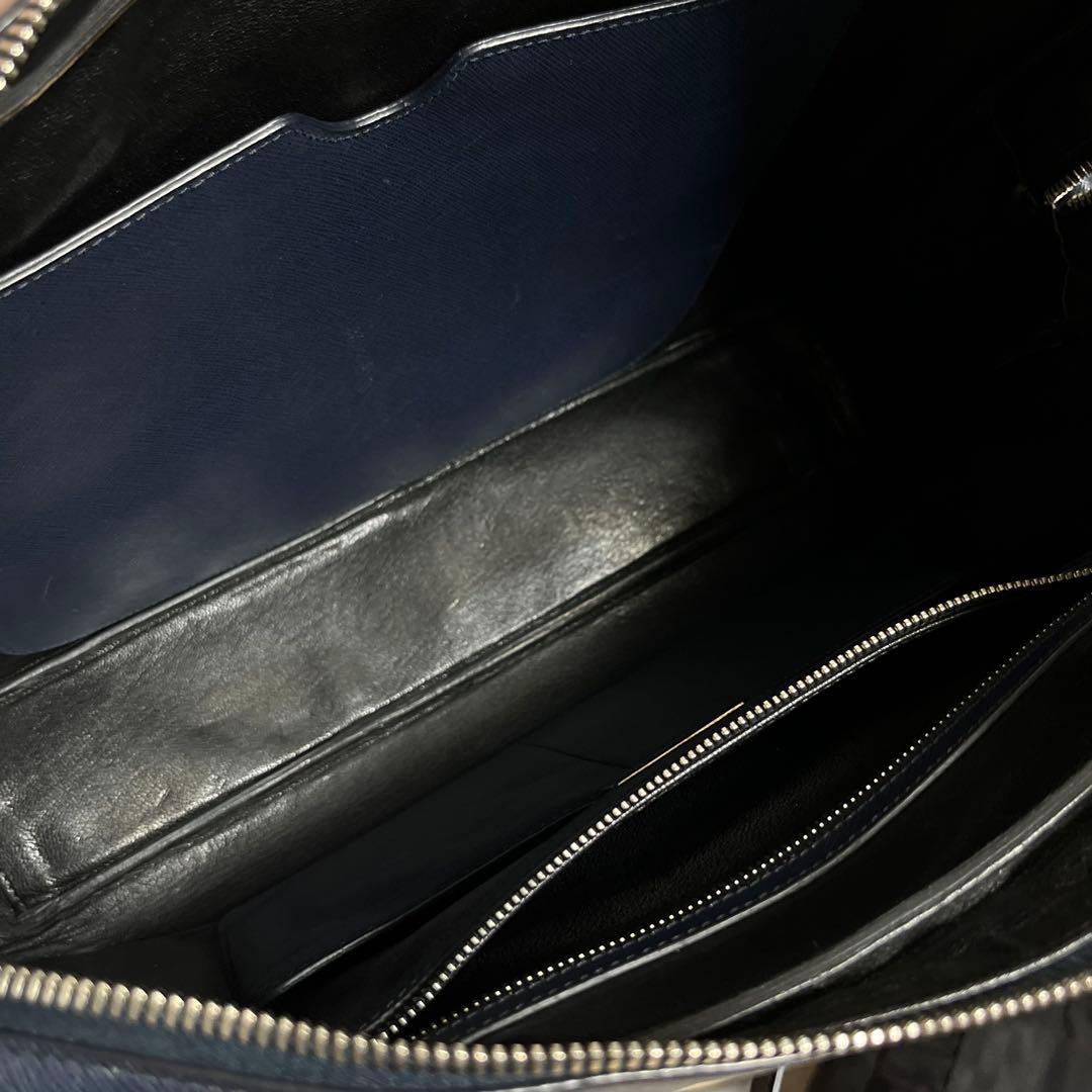 プラダ 現行 ネイビー レザー ビジネスバッグ サフィアーノ