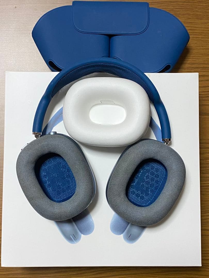 ヘッドホン AirPods Max