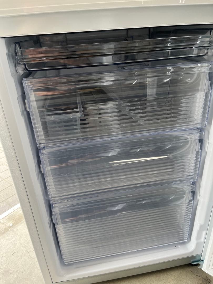 【2025年式】シャープ 冷凍冷蔵庫 SJ-PD28P-W 280L T