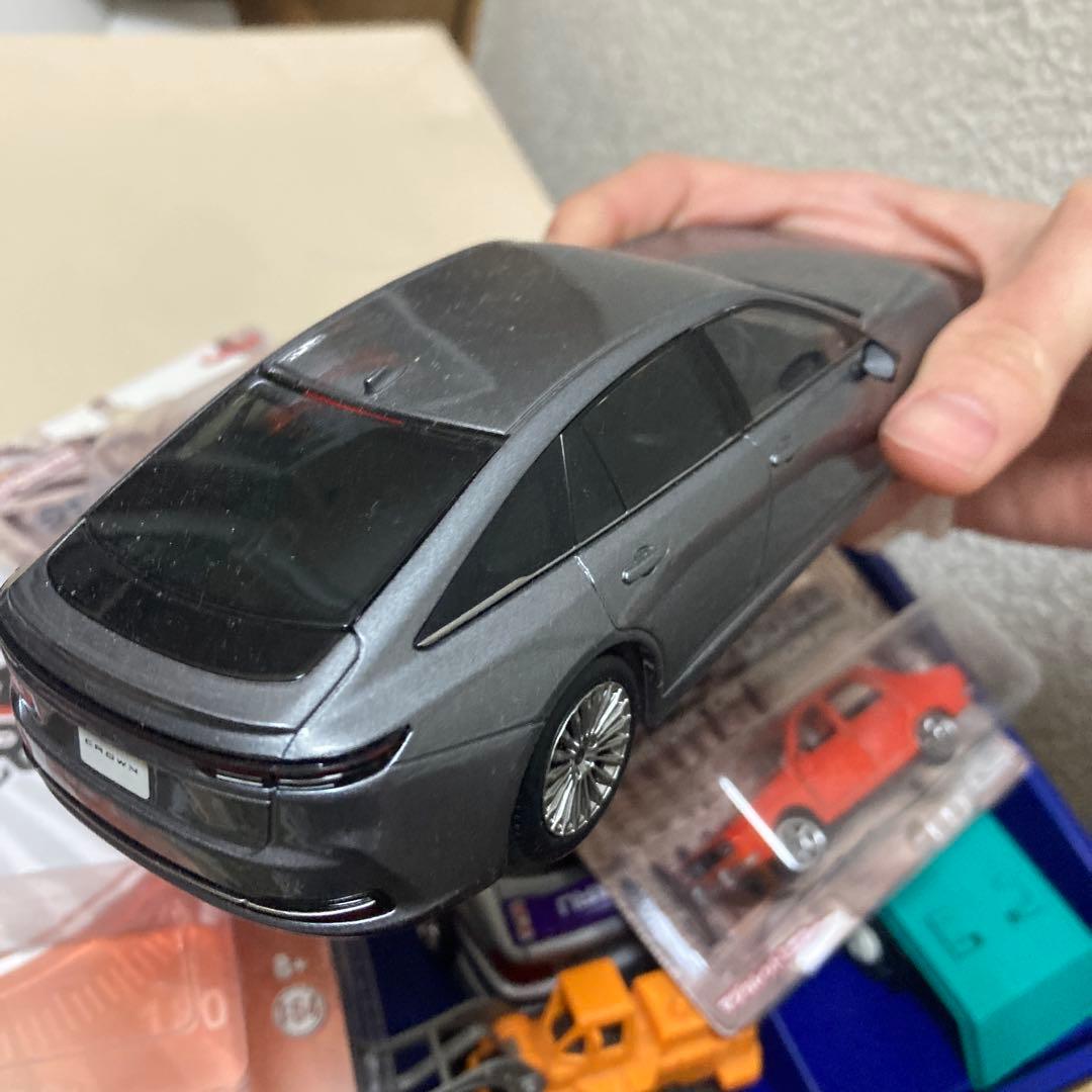 クラウンセダン カラーサンプル