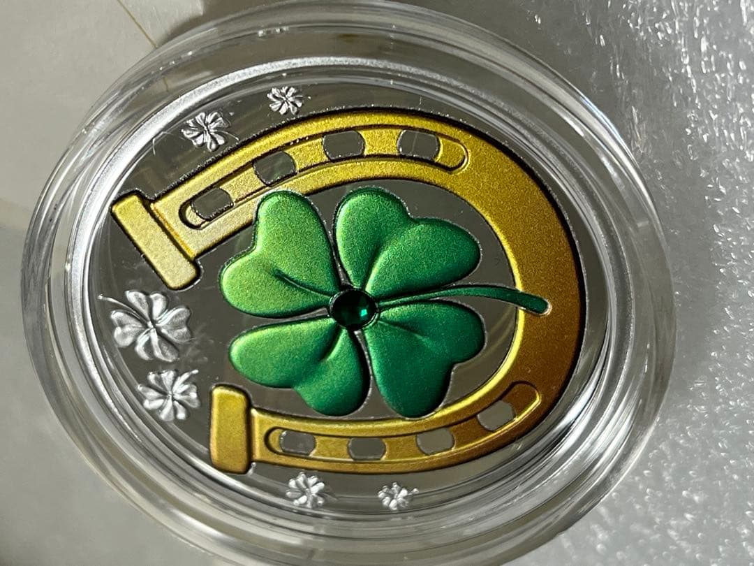 2022　カメルーン　幸運の四つ葉のクローバー　クリスタル　銀貨　