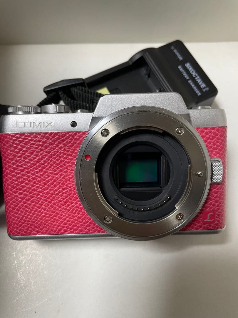 Panasonic LUMIX DMC-GF7 ボディ