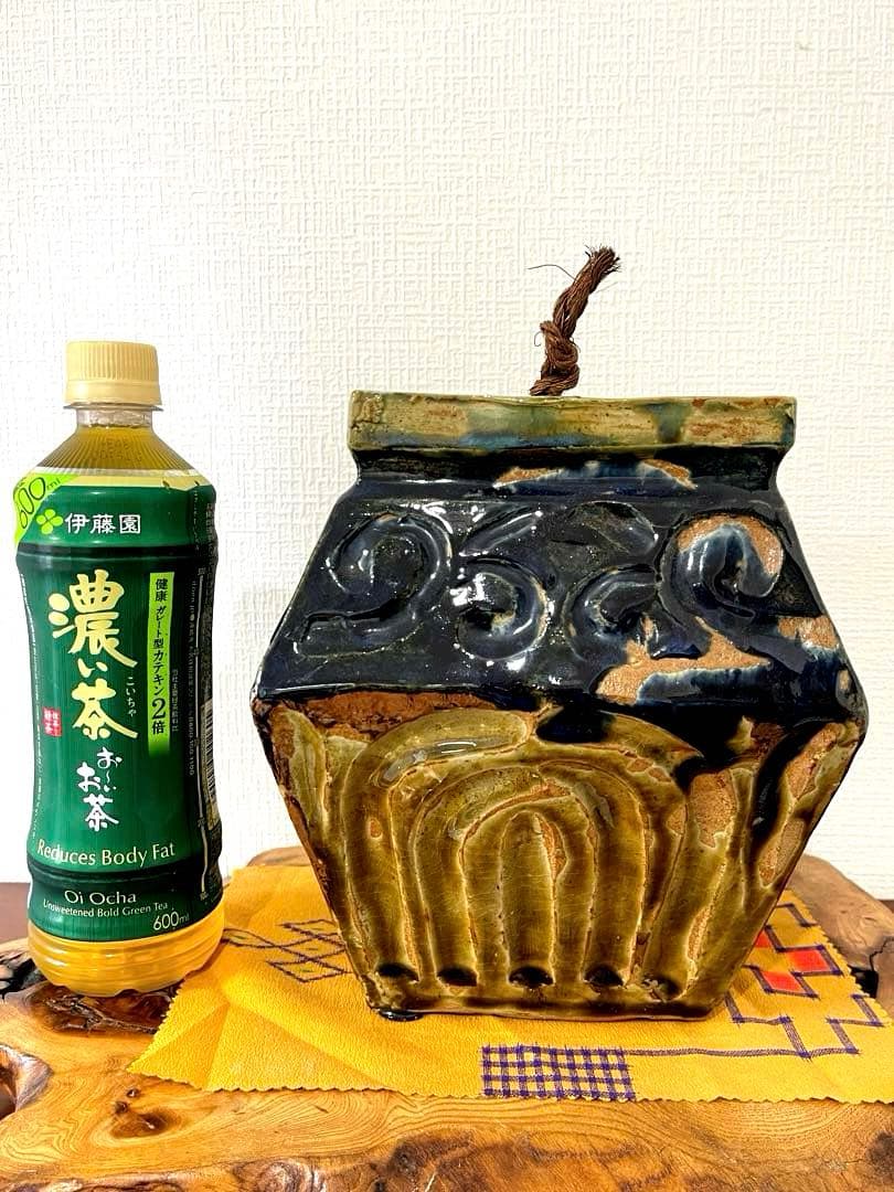 【仁王窯】壺屋焼 やちむん タラフー 大型タラフー 蓋物 蓋壺 甕