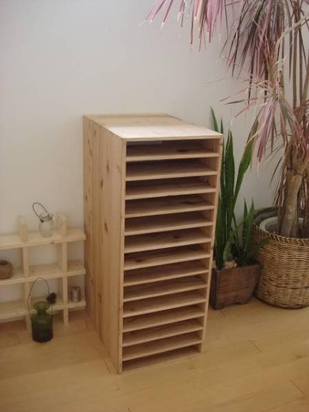 ハッピーふくちゃん★送料無料★木製12段書類棚②