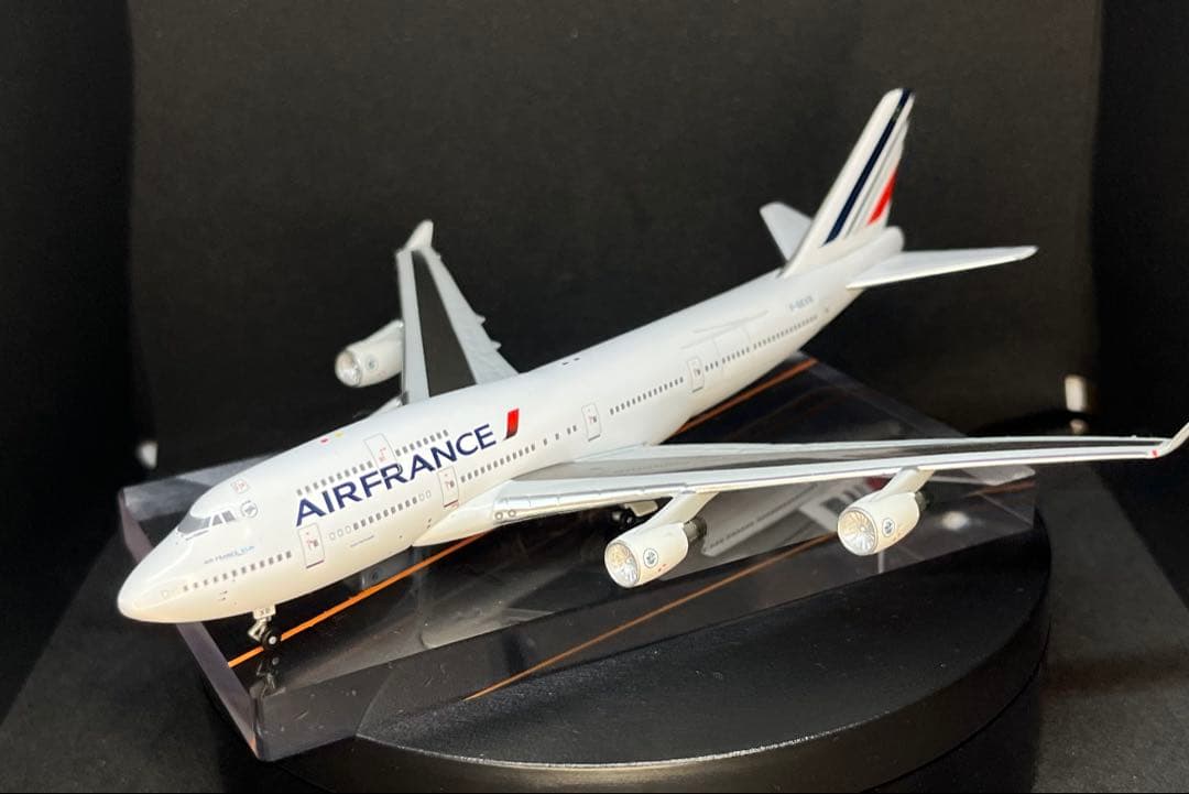航空機・ヘリコプター APOLLO 1/400 AIR FRANCE 747-400