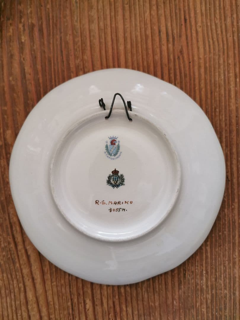 アンティーク イタリア カポデモンテ ハンドペイント エンボス装飾絵皿 天使子供