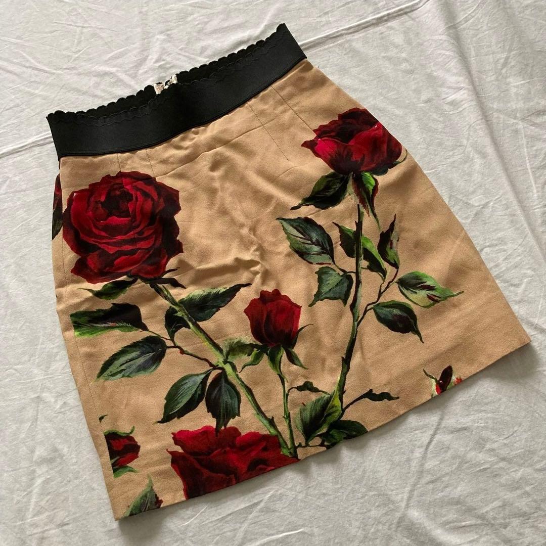 希少　DOLCE&GABBANA　D&G　ひざ丈ミニスカート　バラ　花柄　36