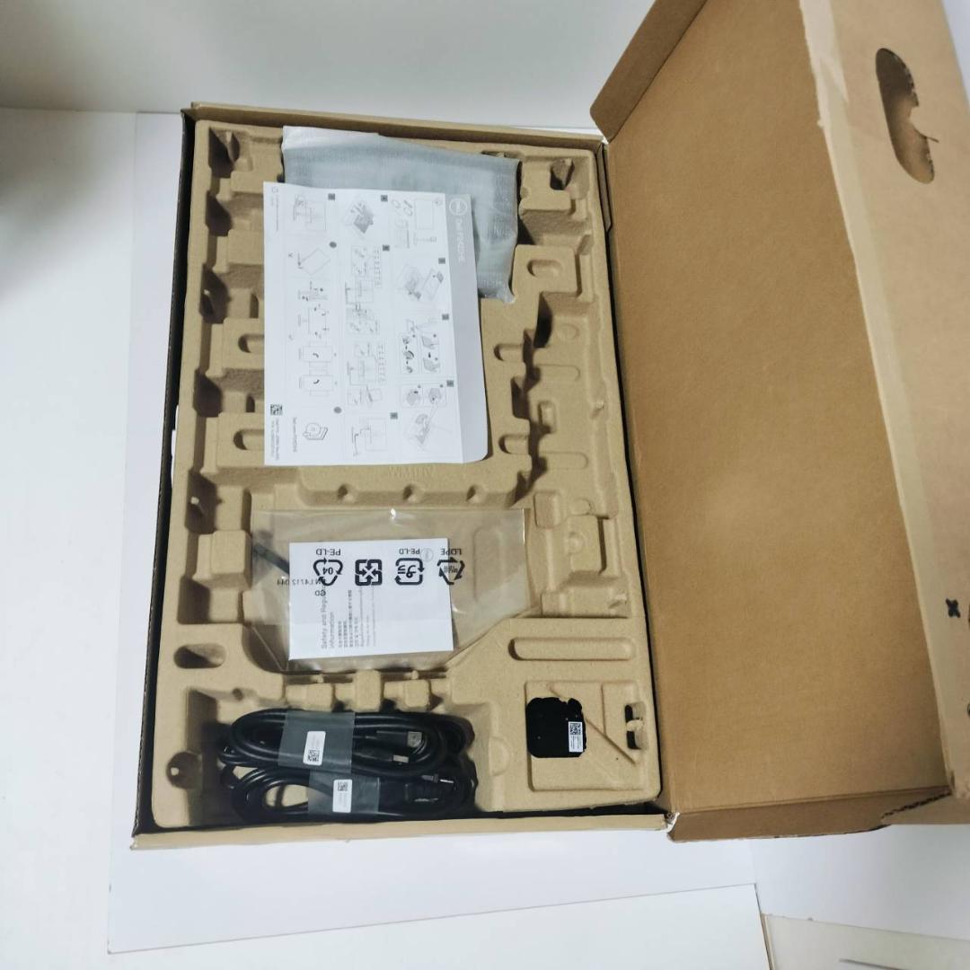 【美品】 Dell P2422HE 24インチ USB-Cハブモニター