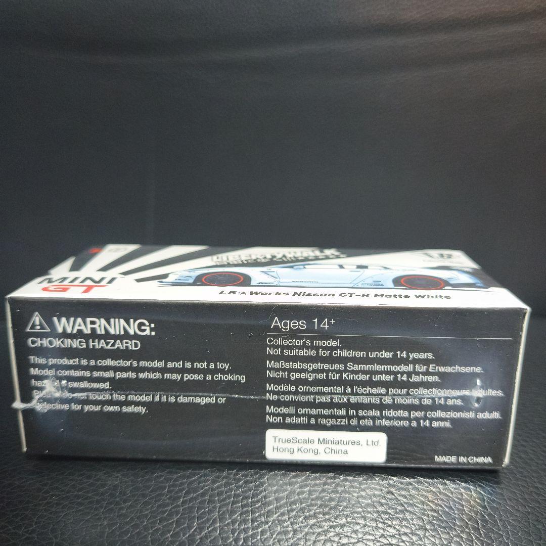 LIBERTYWALK LB Works Nissan GT-R マットホワイト