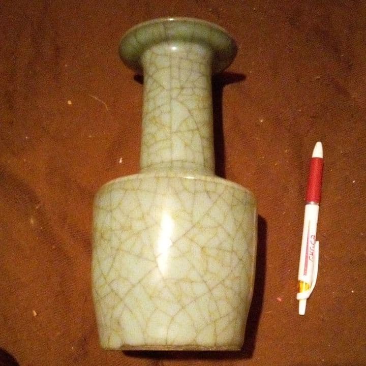 中国陶磁器　南宗官窯　長頸壺