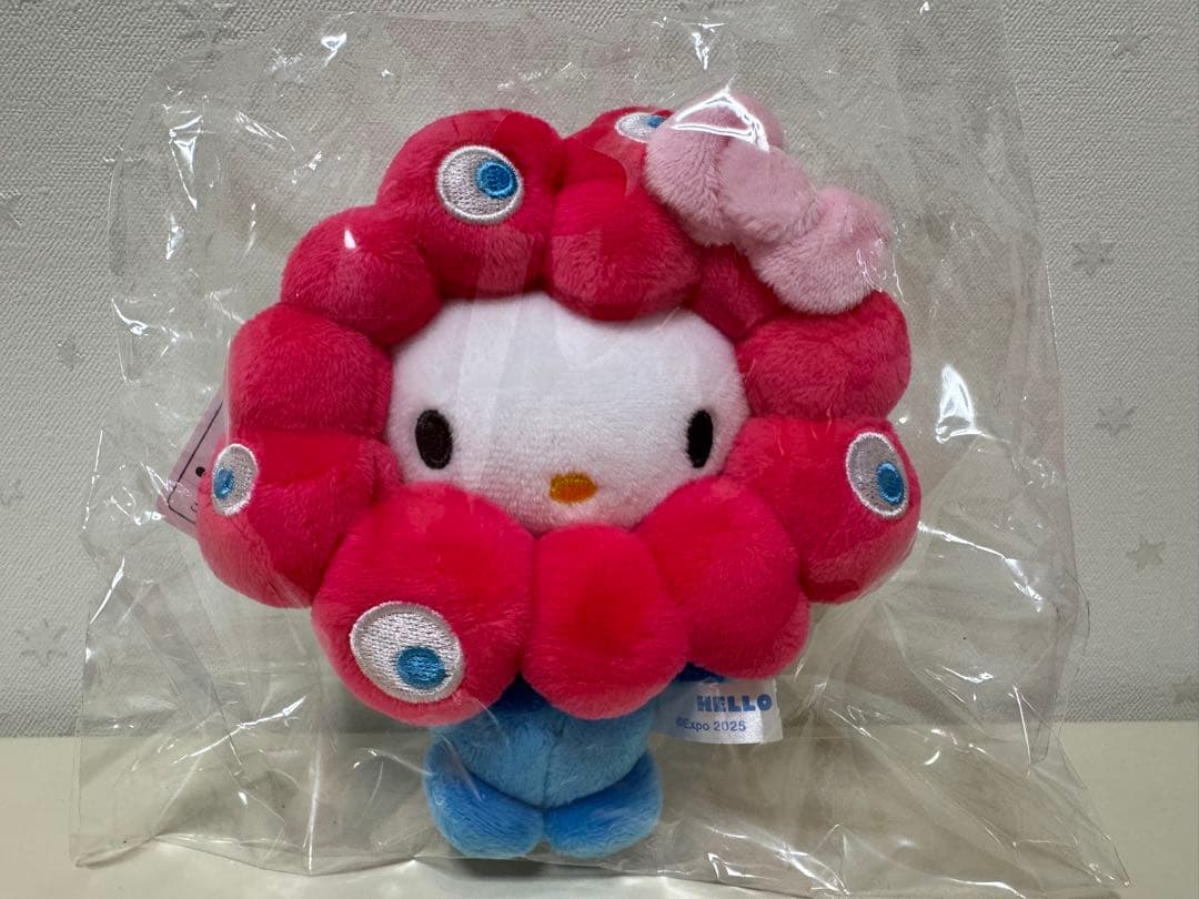 万博 会場限定 ミャクミャク なりきり ハローキティ カラビナ付き