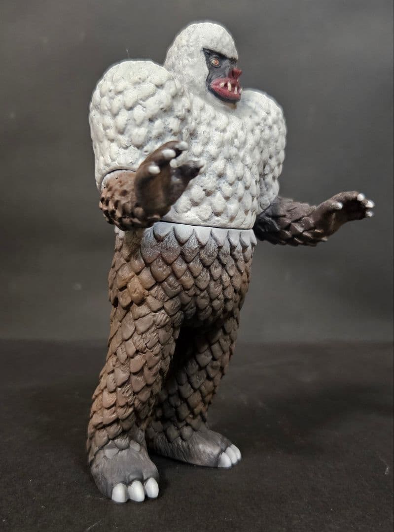 ウルトラ怪獣ソフビ　怪彗星ツイフォン　リペイント完成品